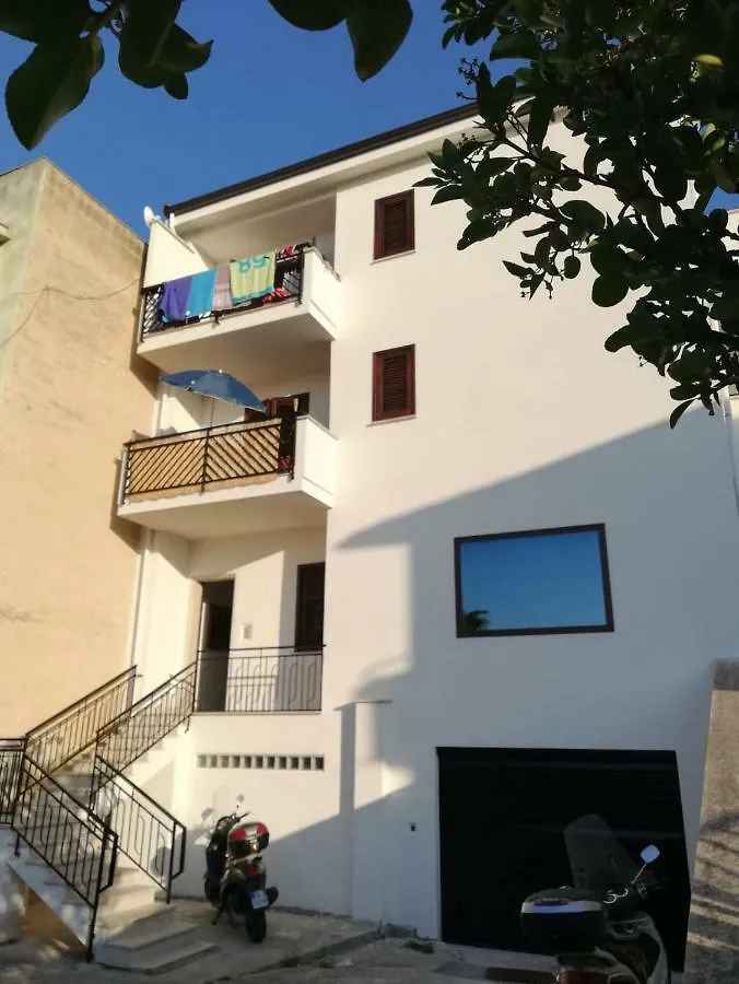 Appartamento vista Mare Trappeto  Italia